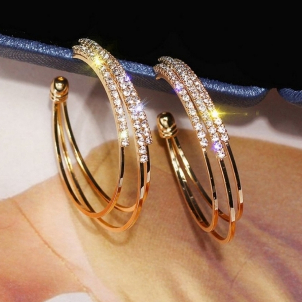 NEW YELLOW GOLD ROUND DIAMOND THREE LAYER HOOP EARRINGS - Picture 3 of 6